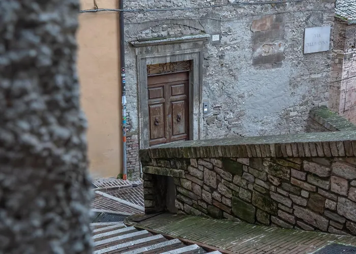 Luna 30 - Historic Heart With A View- Italywego * بيرودجا