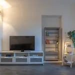 Luna 30 - Historic Heart With A View- Italywego Apartman