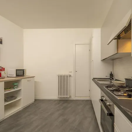 Luna 30 - Historic Heart With A View- Italywego Apartment