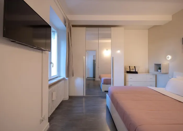 Luna 30 - Historic Heart With A View- Italywego Appartamento *