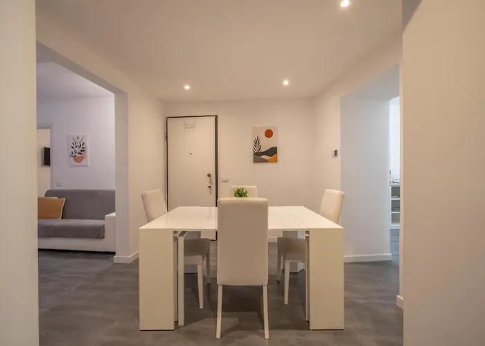 Luna 30 - Historic Heart With A View- Italywego